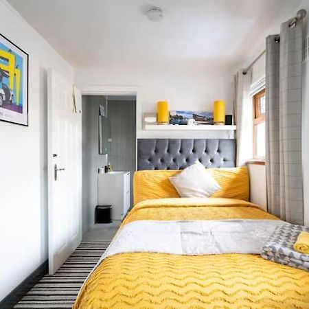 Elegant And Cosy Private Room Belfast Buitenkant foto